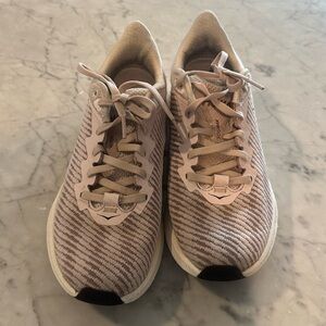 Women’s Hoka Solimar